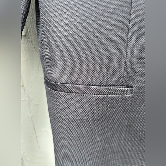 Massimo Dutti Navy Wool Crepe Blazer, size 6 - Picture 5 of 8